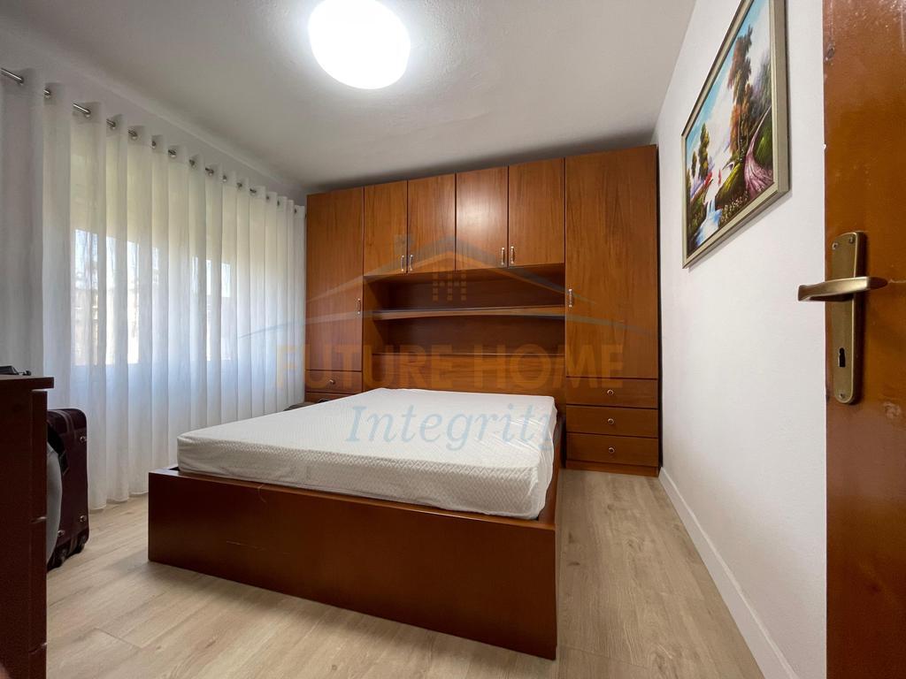 Rent, Apartment 1+1, Bardhyl Street, Tirana.