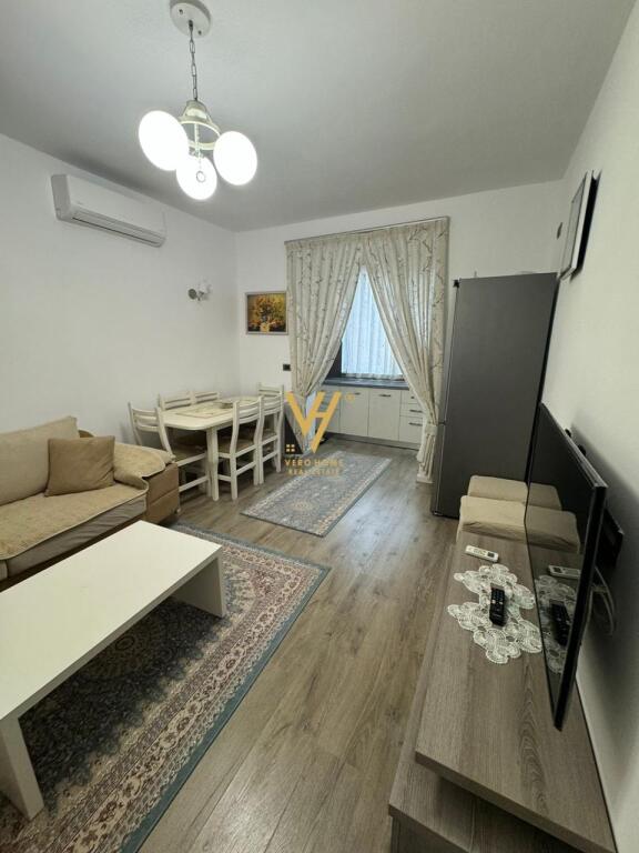 VENDESI APPARTAMENTO 2+1 A KOMUNA E PARISIT 140.000 EURO