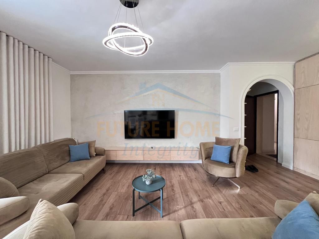 Rent, Apartment 2+1+2+Parking Space, Selitë, Tirana.