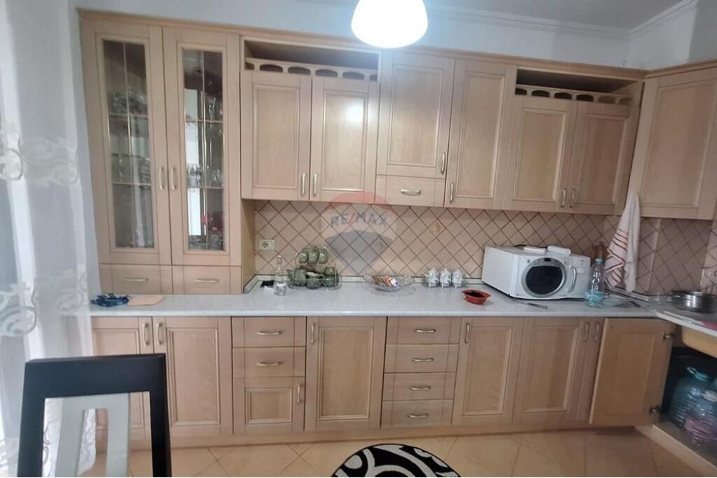 Apartament 2+1 me qira ne Don Bosko !