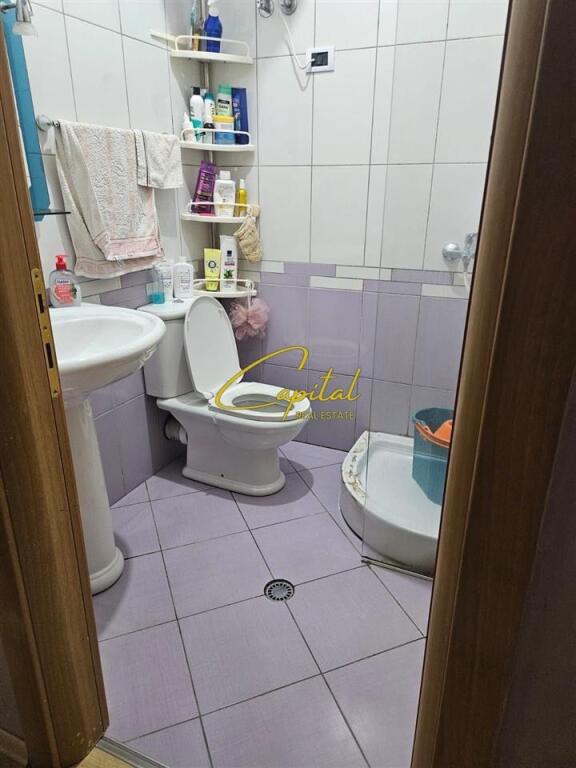 APARTAMENT ME QERA 3+0 VILAT GJERMANE 500 EURO