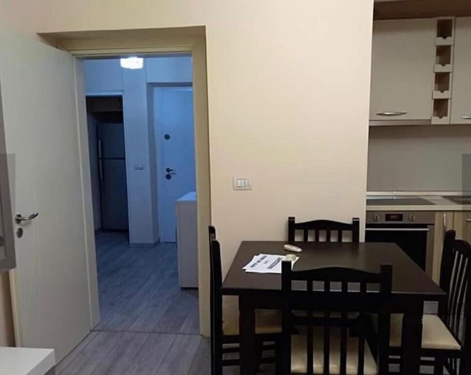 Appartamento 1+1 in affitto Via Gjon Buzuku, (Via di Dibra) Prezzo: 450 euro