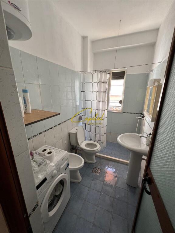 APARTAMENT ME QERA 1+1 RRUGA 5 MAJ 450 EURO