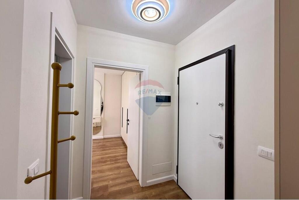 APARTAMENT 1+1 PER QIRA TE SHKOLLA E KUQE
