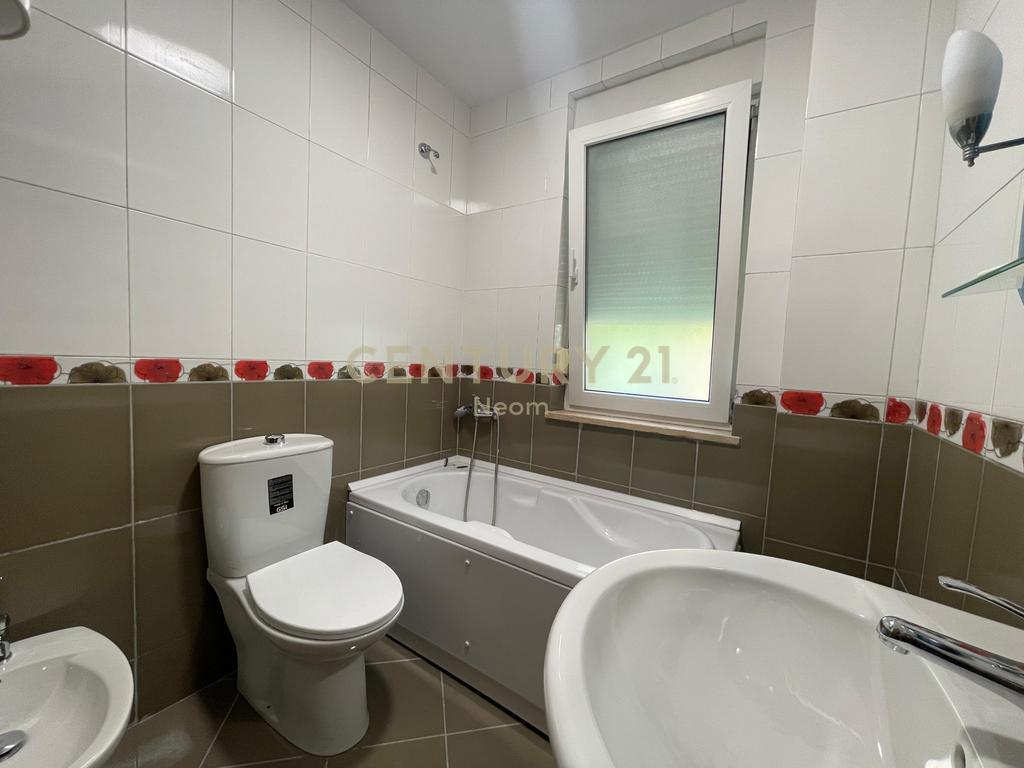 FOR RENT 2+1+2 APARTMENT NEAR THE DRY LAKE!