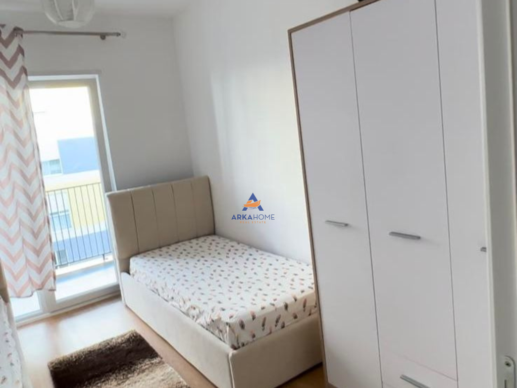JEPET ME QERA APARTAMENT 2+1+BALLKON "UNIVERS CITY, QTU" 450 EURO.