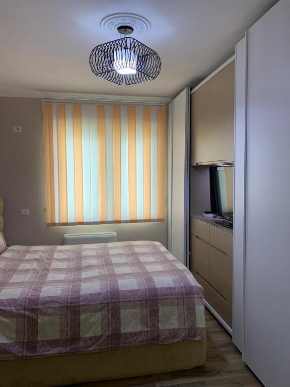 Appartamento 3+1+2 con posto auto in affitto, Vicino al Radisson, Lago Secco