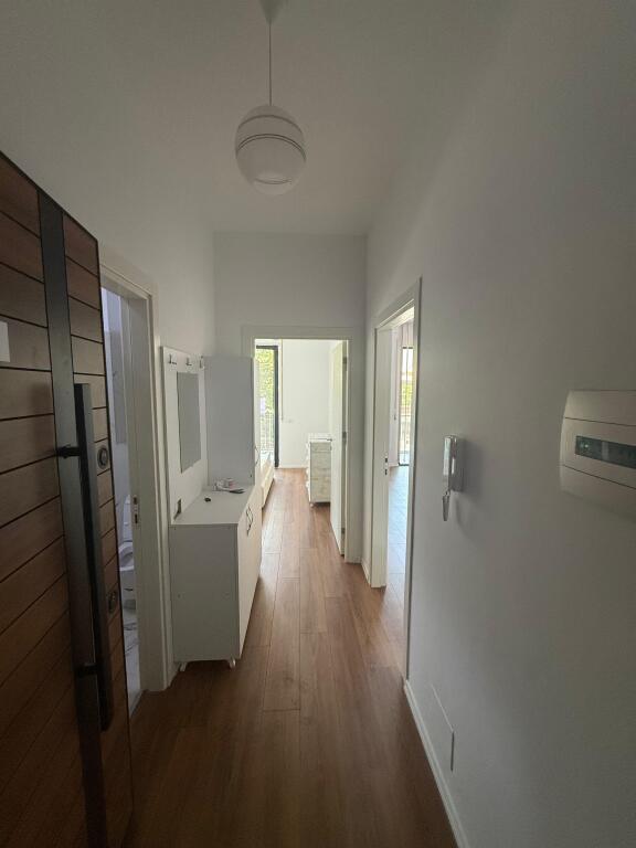 JEPET APARTAMENT ME QIRA TEK VENUE (ASL2)