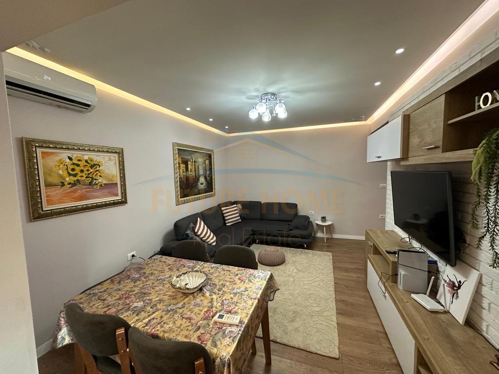 Qera, Apartament 2+1, Rruga e Bogdaneve, Tiranë.