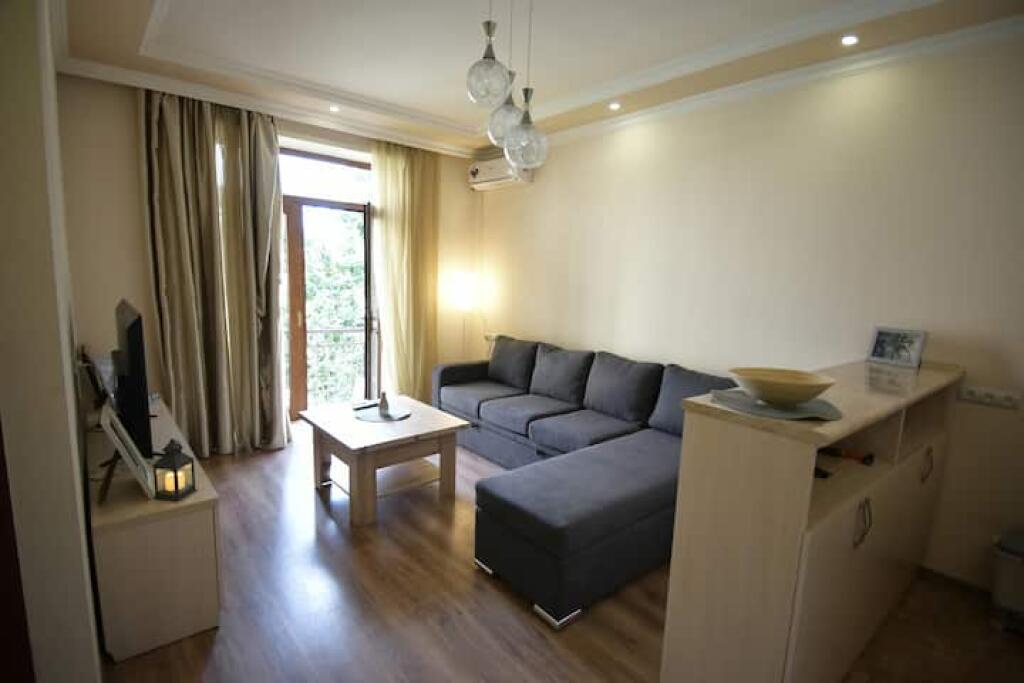 Apartament Me Qera 2+1 Tek Selvia (ID B2201458) Tirane