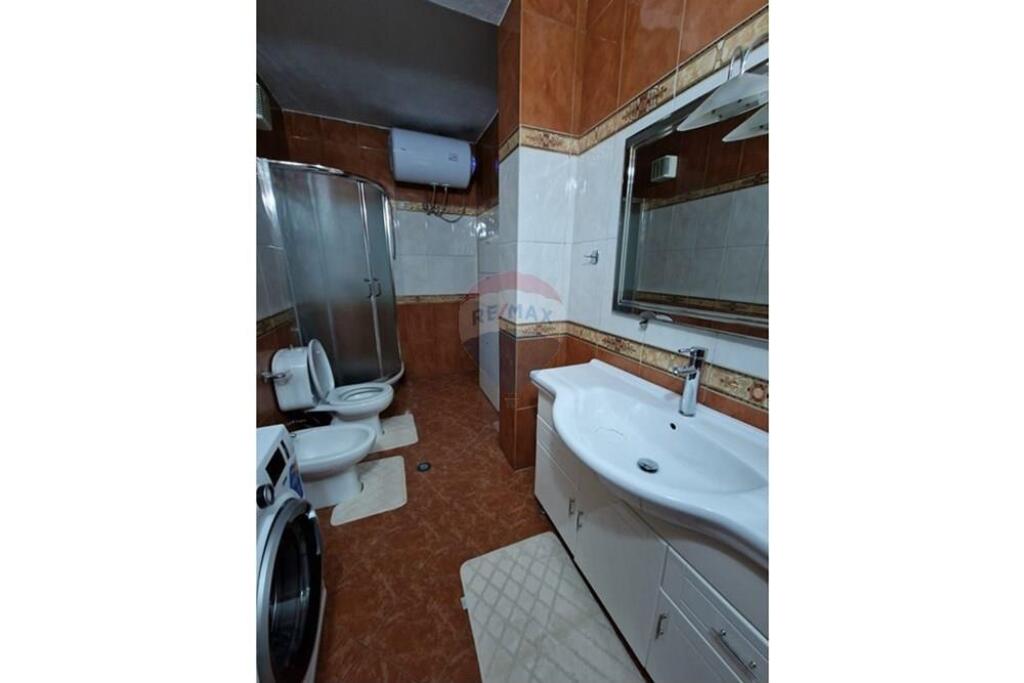 Appartamento 1+1 in affitto in Via Perlat Rexhepi
