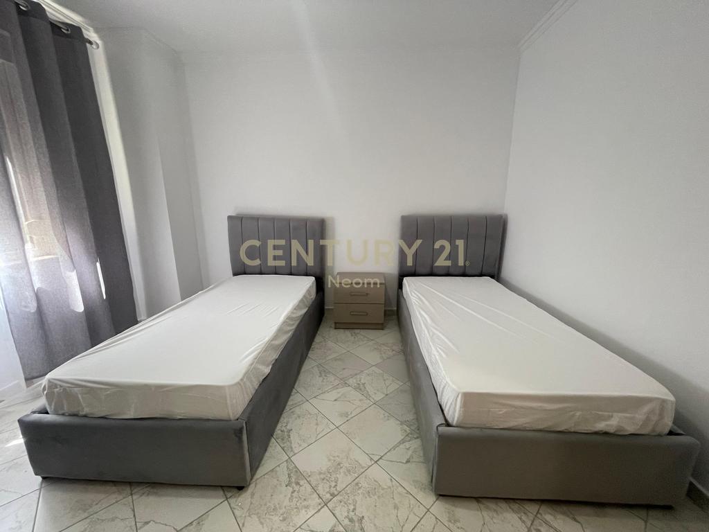 FOR RENT 2+1+2 APARTMENT NEAR THE DRY LAKE!
