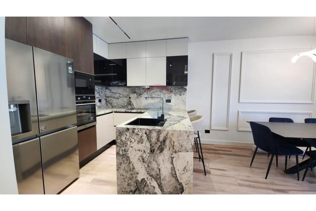 APARTAMENT 2+1+2 PER QIRA PRANE TEG