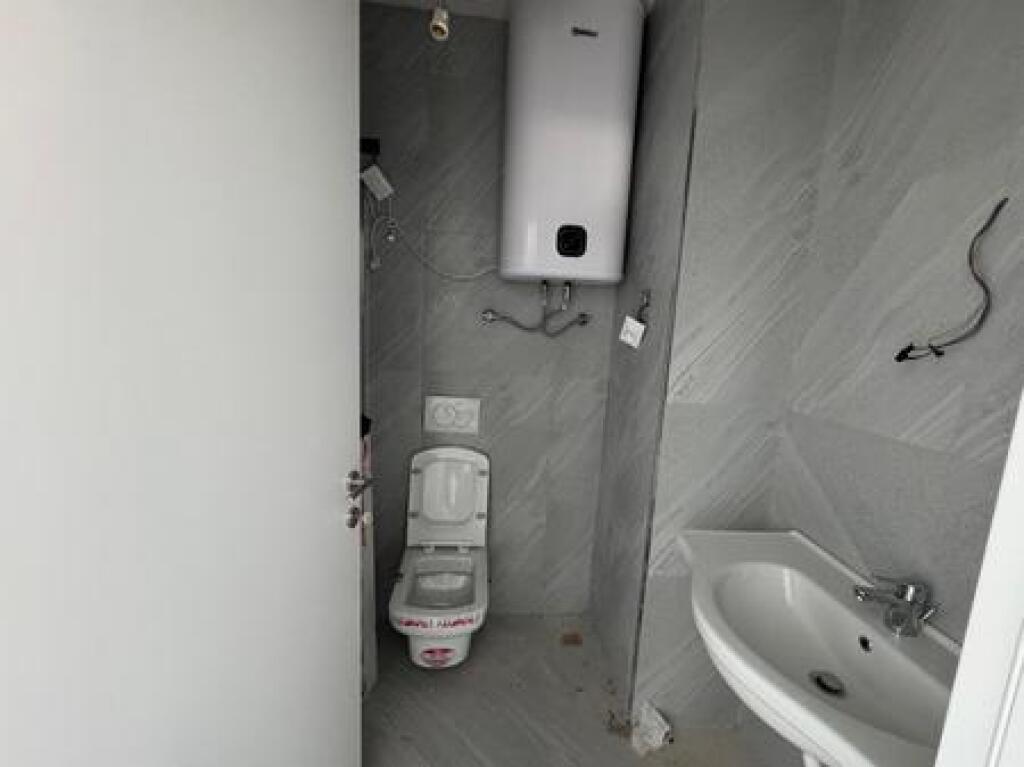 For rent, Office space 3+1+ Parking spot, Lake View Residence, Artificial Lake.