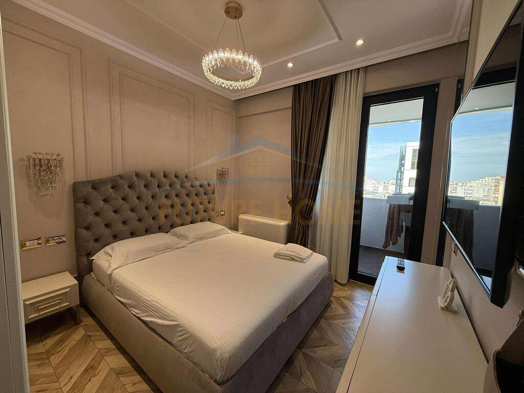 Shitet Apartament 2+1+2 me Post Parkimi