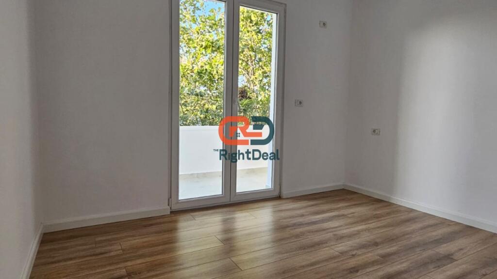 Prane Qendres, Shitet Apartament 2+1 Perfekt Per Investim!!