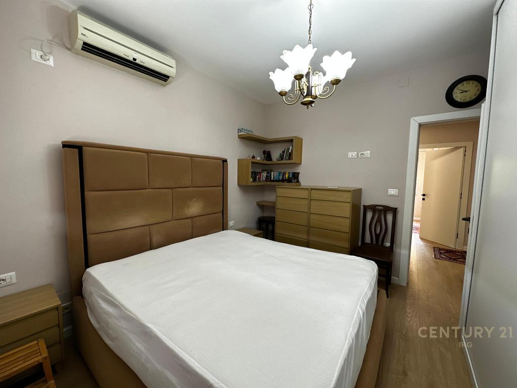 APARTAMENT 2+1 ME QIRA – RRUGA E DURRËSIT | TOTALISHT I INVESTUAR