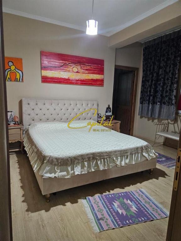 APARTAMENT ME QERA 3+0 VILAT GJERMANE 500 EURO