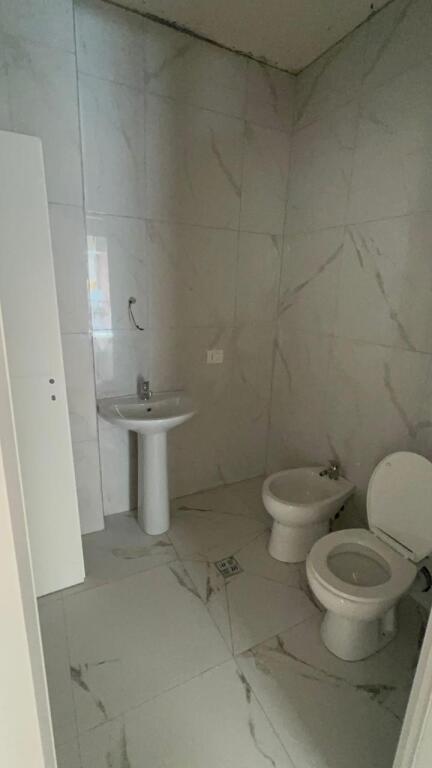 Apartament 2+1 me qera