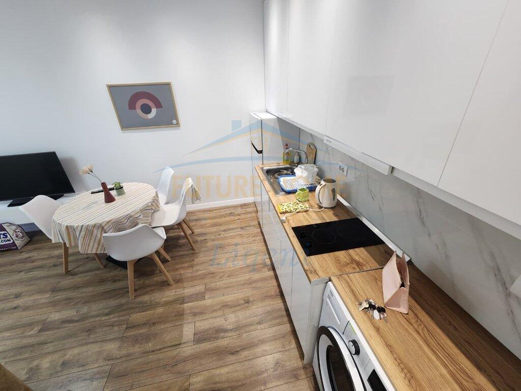 Qera, Apartament 1+1, Myslym Shyri, Tiranë