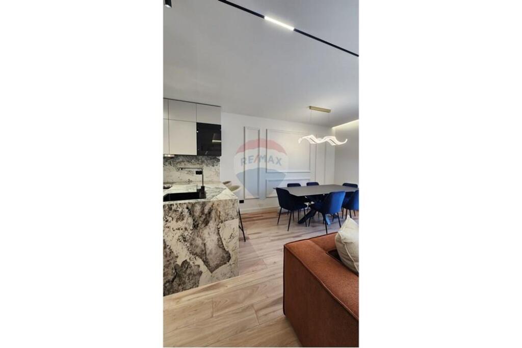 APARTAMENT 2+1+2 PER QIRA PRANE TEG