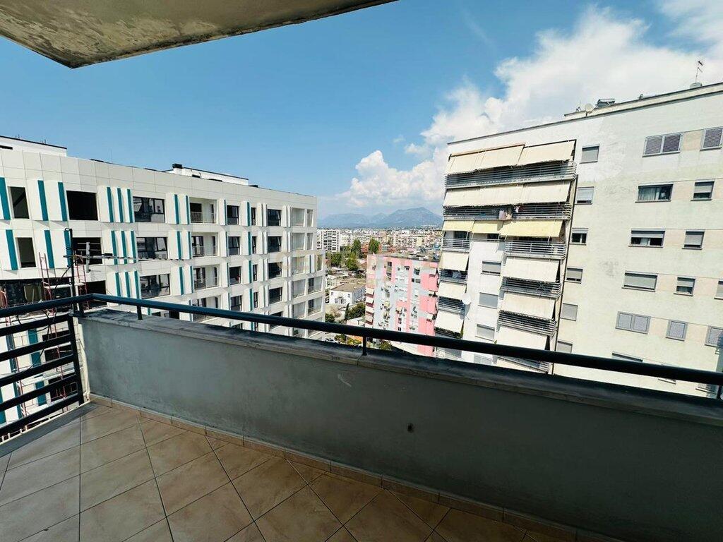 Appartamento 2+1 in affitto vicino alla rotonda di Zogu i Zi