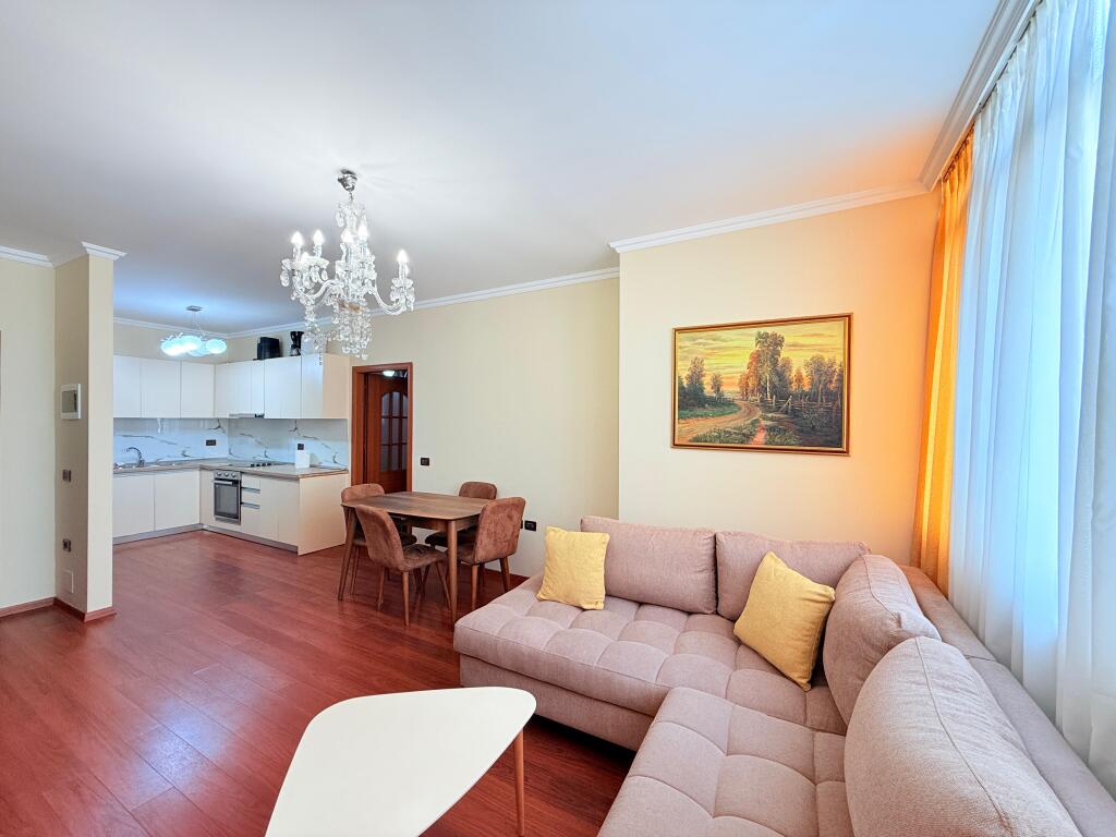🏠 Apartment 2+1 for rent – near the Ministry of Foreign Affairs, Tirana