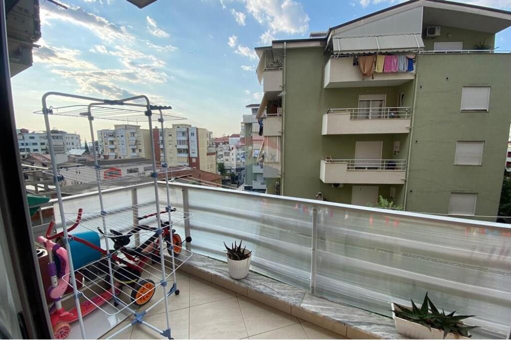 FOR SALE, APARTMENT 1+1, FRESKU, TIRANA