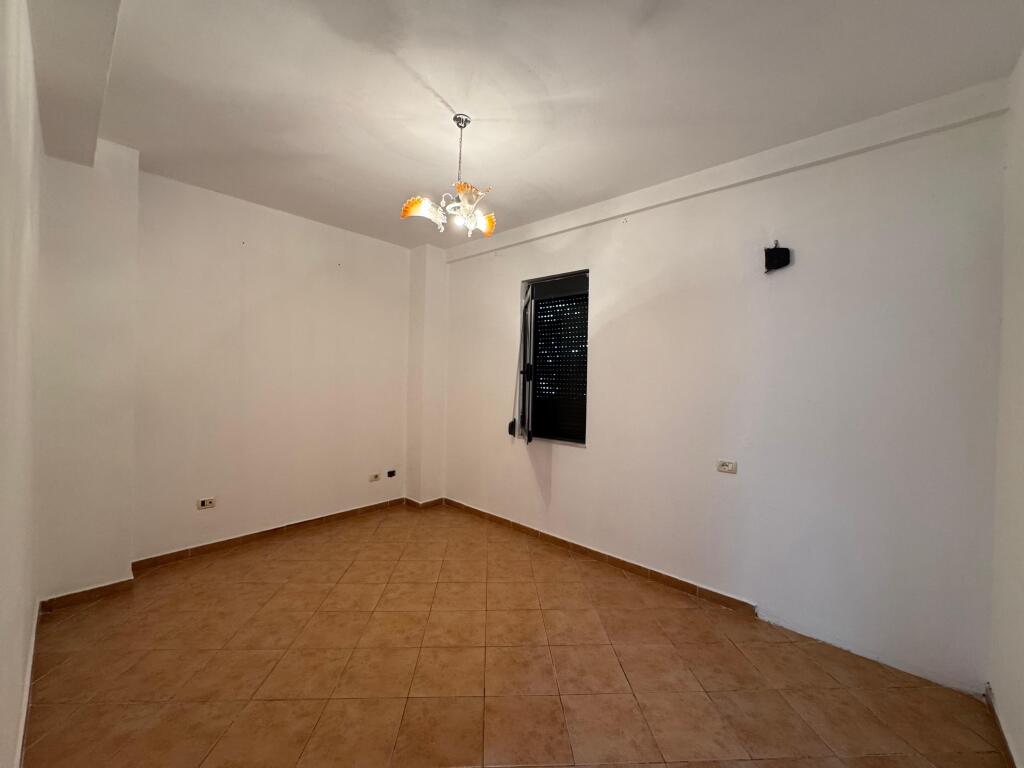 Apartament 2+1 ne shitje, Nisheraku