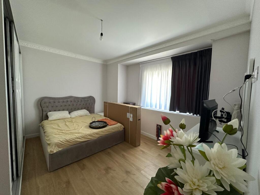 2+1 apartment for rent at Lakelande Residence