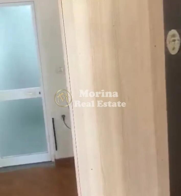 Qera Hyrje Private 1+1, Porcelan, 350 Euro
