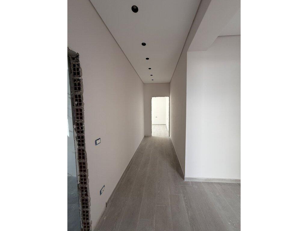 LEDA(plus121548)sarande,japim me qera vjetore vile ne rr. panorama me pamje nga deti-14,000 €/muaj