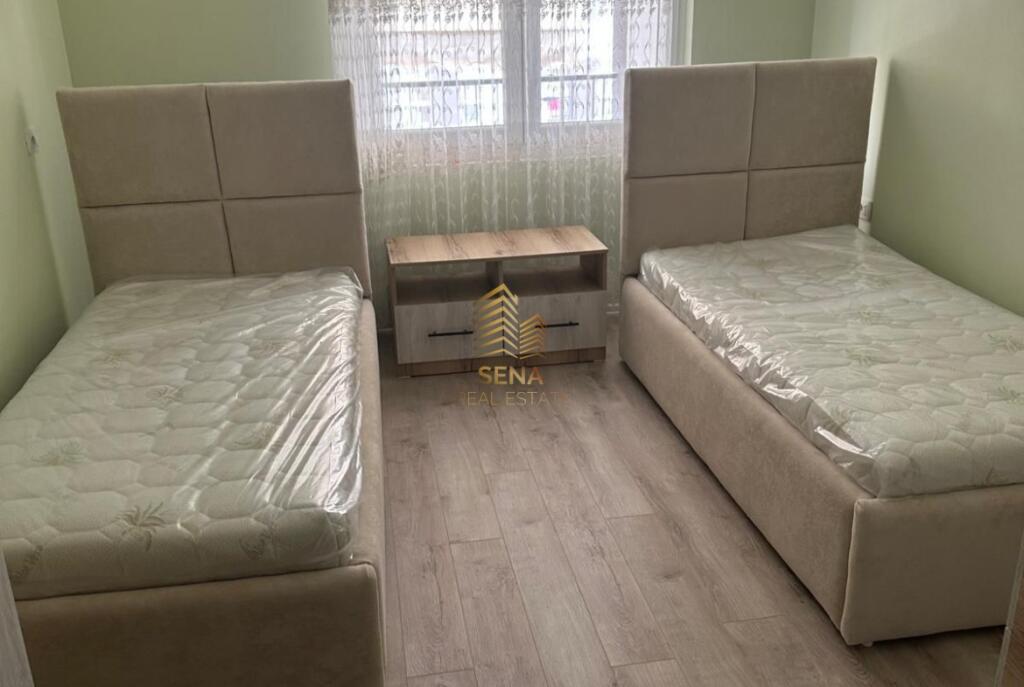 Qira, Apartament, 2+1+bllk,5 Maj, 600 Euro/muaj