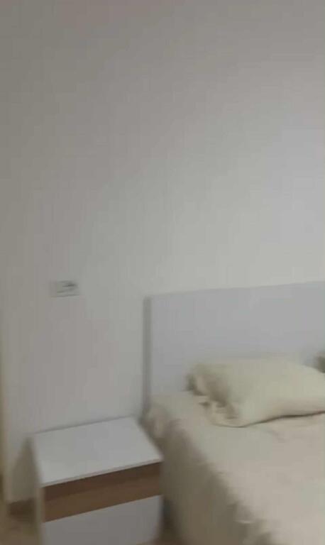 JEPET ME QIRA 1+1 QENDER TE POSTA 50.000 LEKE