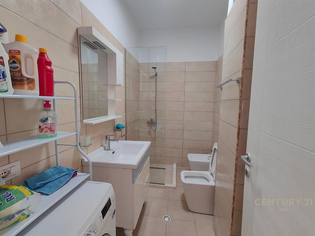 LEDA (irg121502) apartament 1+1 për qira tek oxhaku 550 LEK /muaj