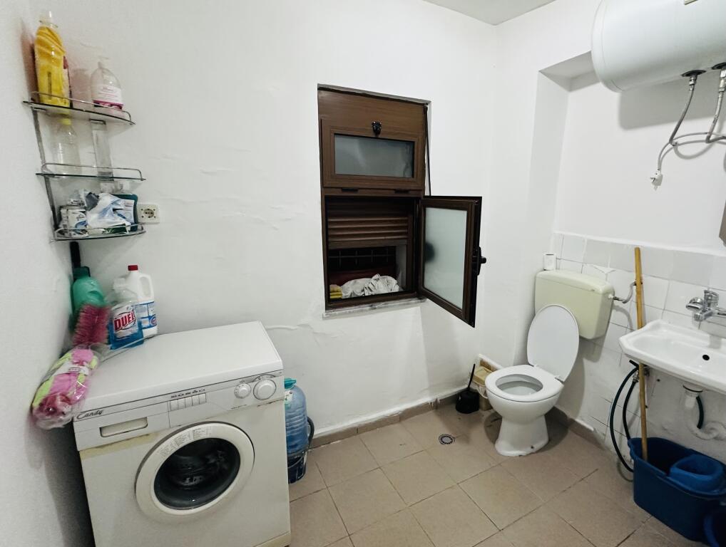 Jepet Me Qera Apartament 1+1+1 Ballkon