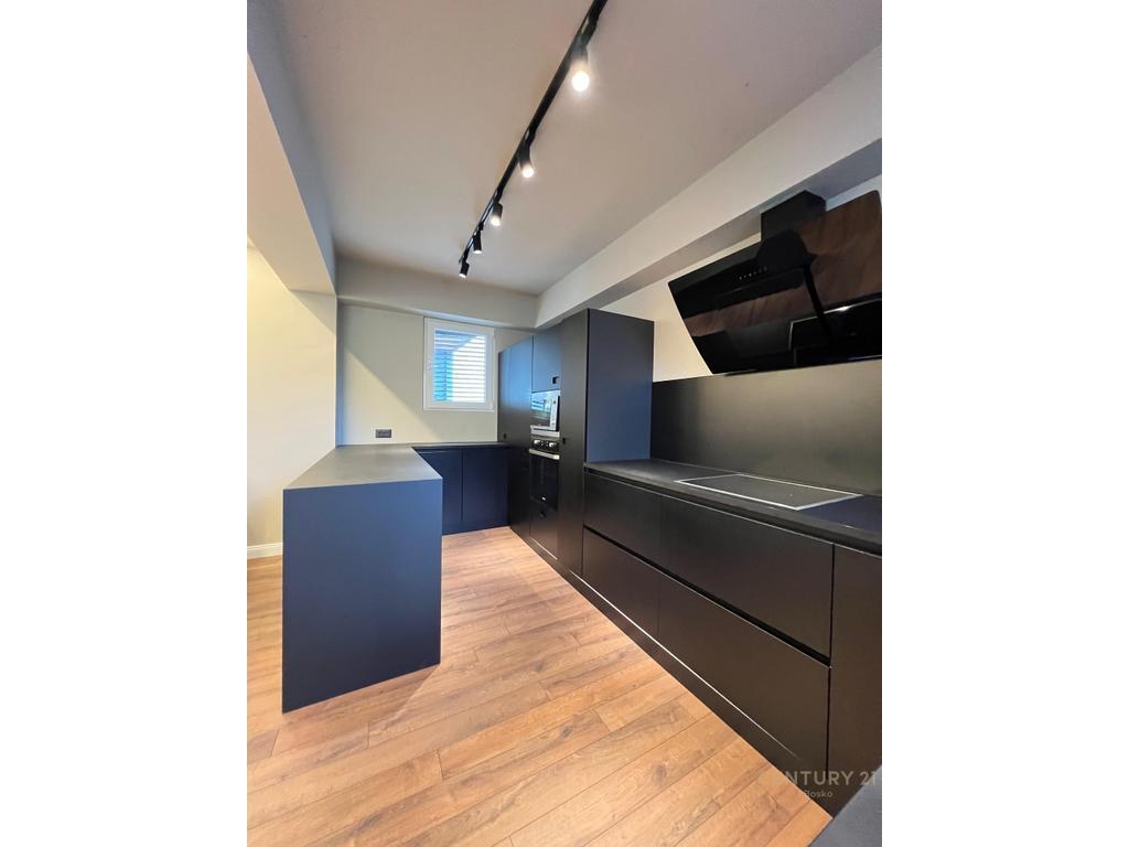 LEDA (bosko121581)long hill residence, apartment 3+1+3 for rent with 2 parking spaces-2,500 €/month