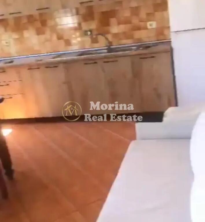 Qera Hyrje Private 1+1, Porcelan, 350 Euro