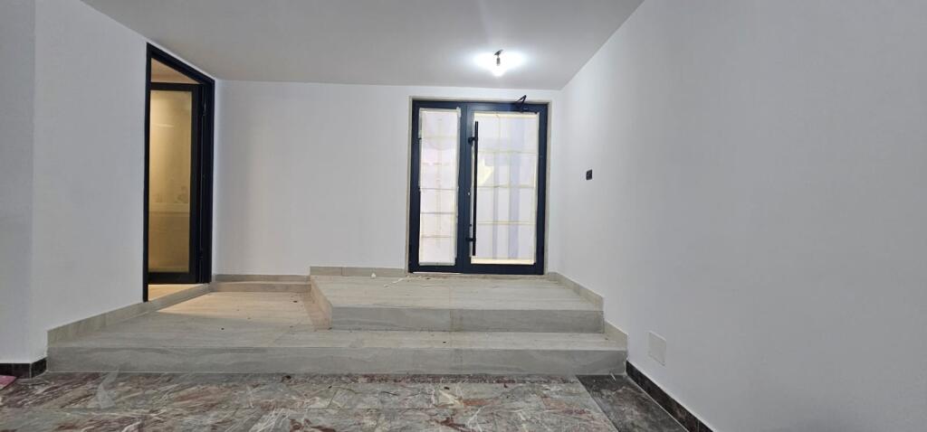 Unit for rent in the block, Sami Frasheri street, block pharmacy