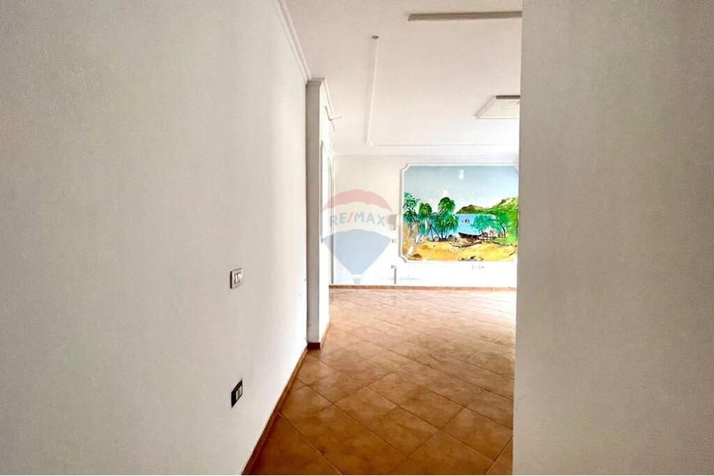 2+1 APARTMENT FOR OFFICES ON ELBASANIT STREET