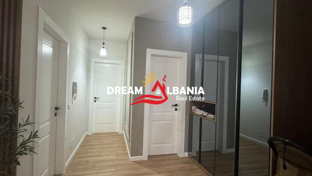 Appartamento 2+1+2WC in affitto in Via Elbasani a Tirana (ID 42215363)