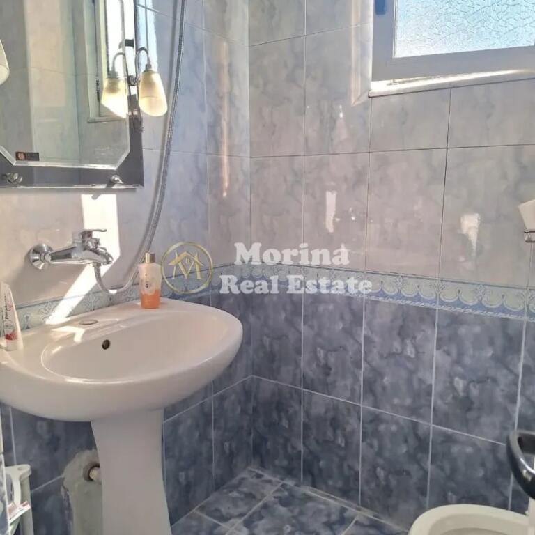 Qera, Apartament 3+1, Selvia — prane Qendres, 700 euro/muaj