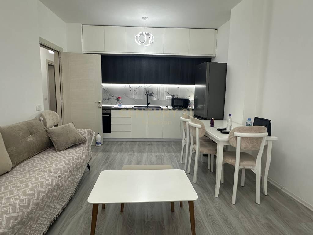 JEPET ME QIRA APARTAMENT 2+1+2 TUALETE NË RRUGËN TEODOR KEKO – UNAZA E RE!