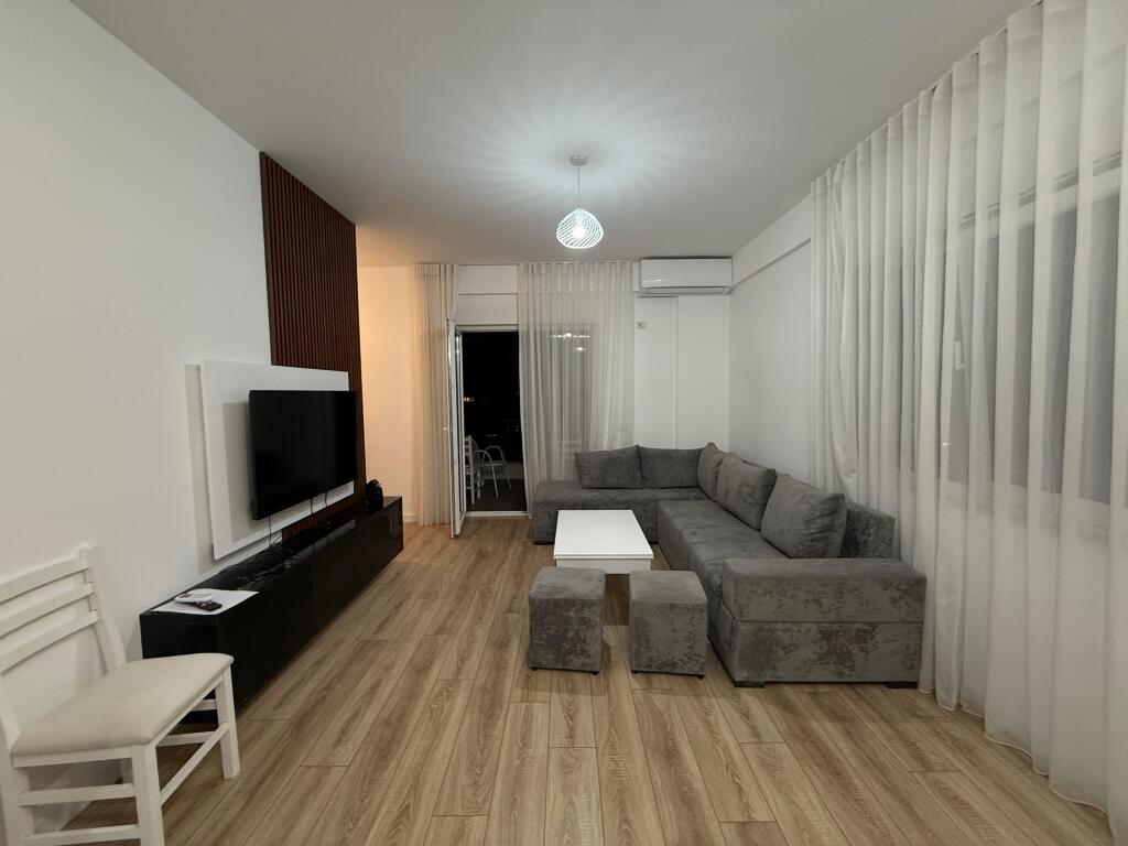 Apartment me qera 2+1 Kompleksi Fz Liqeni