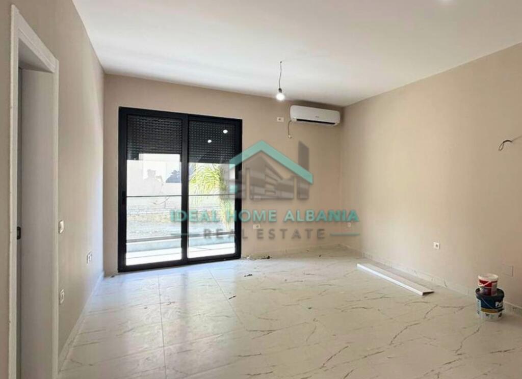 Apartament ne shitje