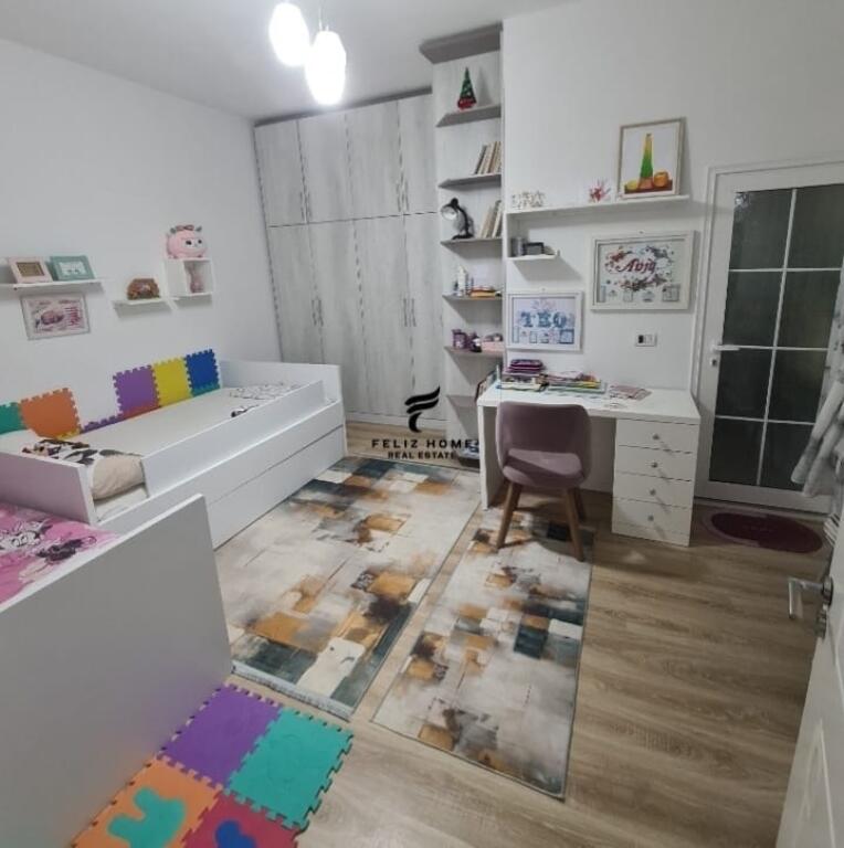 VILLA SU DUE PIANI IN VENDITA VIA ELBASANIT 270.000 EURO