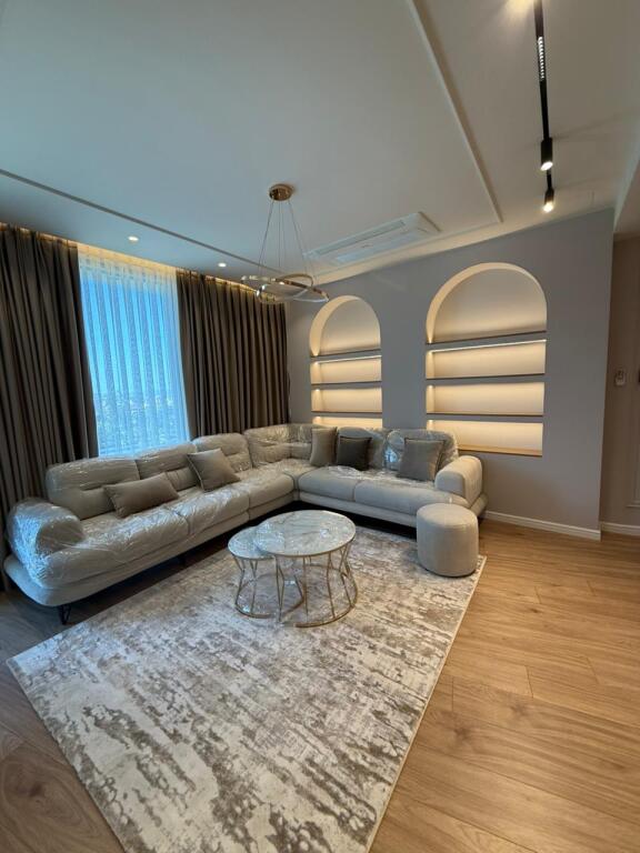 Apartament 2+1+2 për Qira te Lake View Rezidenc