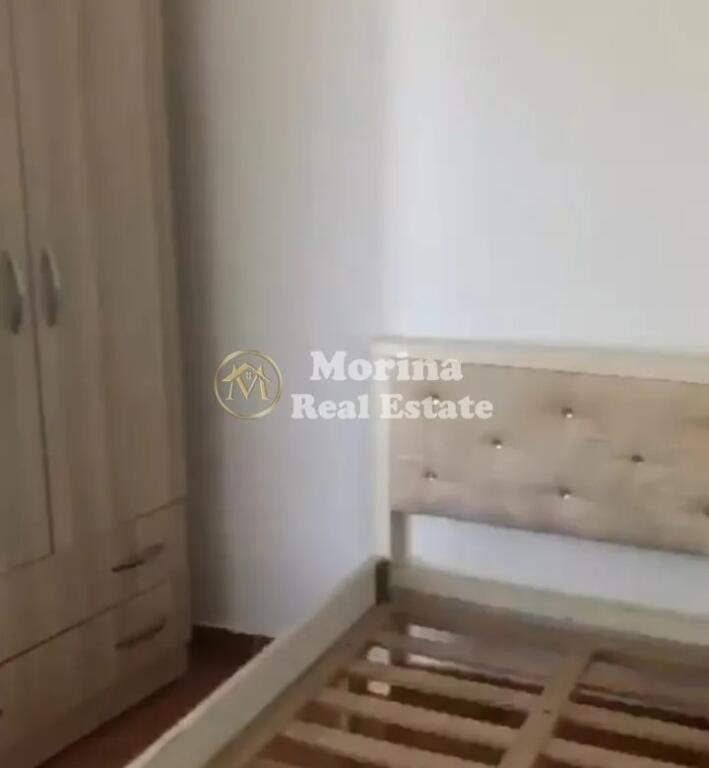 Qera Hyrje Private 1+1, Porcelan, 350 Euro