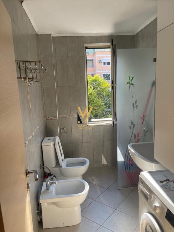 JEPET APARTAMENT 1+1+BLK ME QERA TE MYSLYM SHYRI 600 EURO