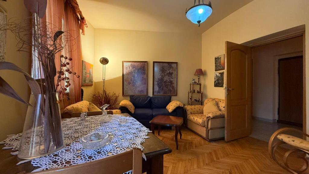 FOR RENT: Apartment 2+1/area: Dinamo Stadium📍